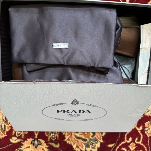 🍁SOLD🍁Prada Saffiano Penny Loafers - Picture 14 of 17